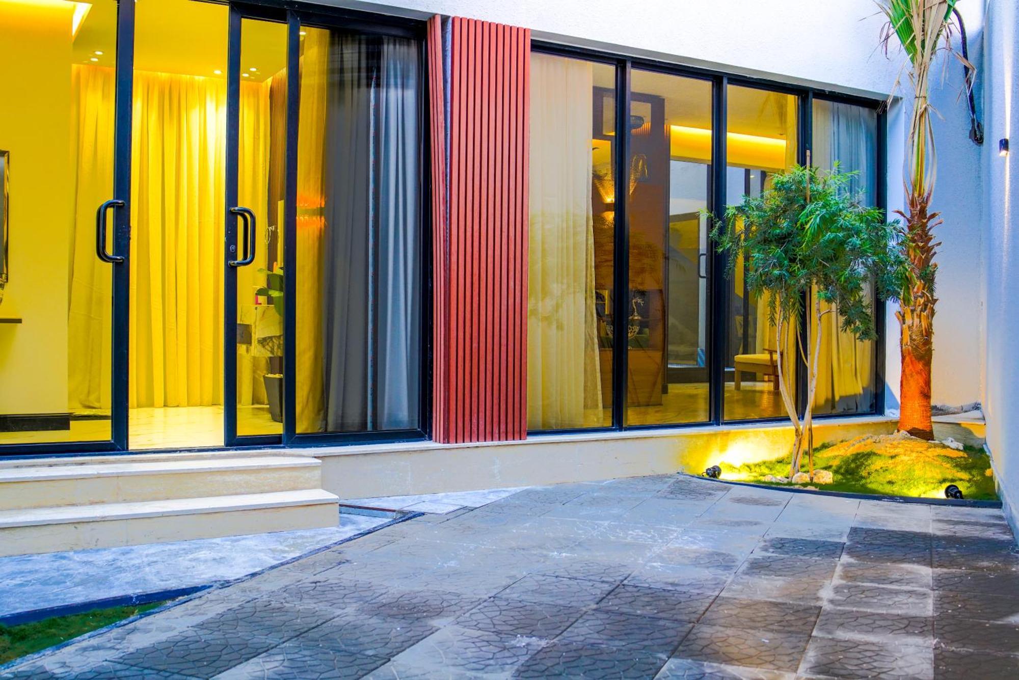 The Land Resort Riyadh Exterior photo