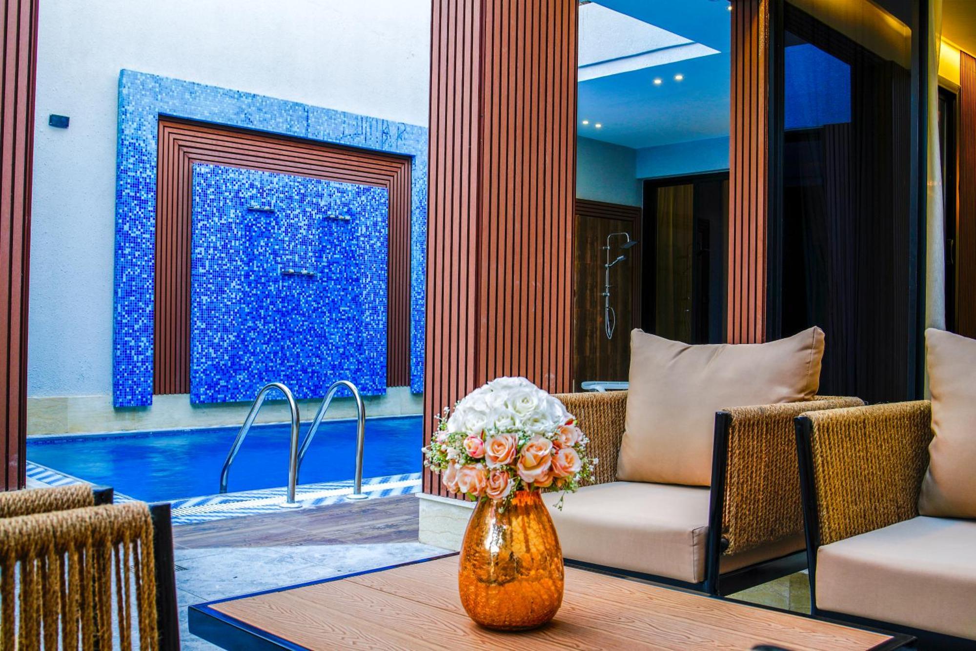 The Land Resort Riyadh Exterior photo