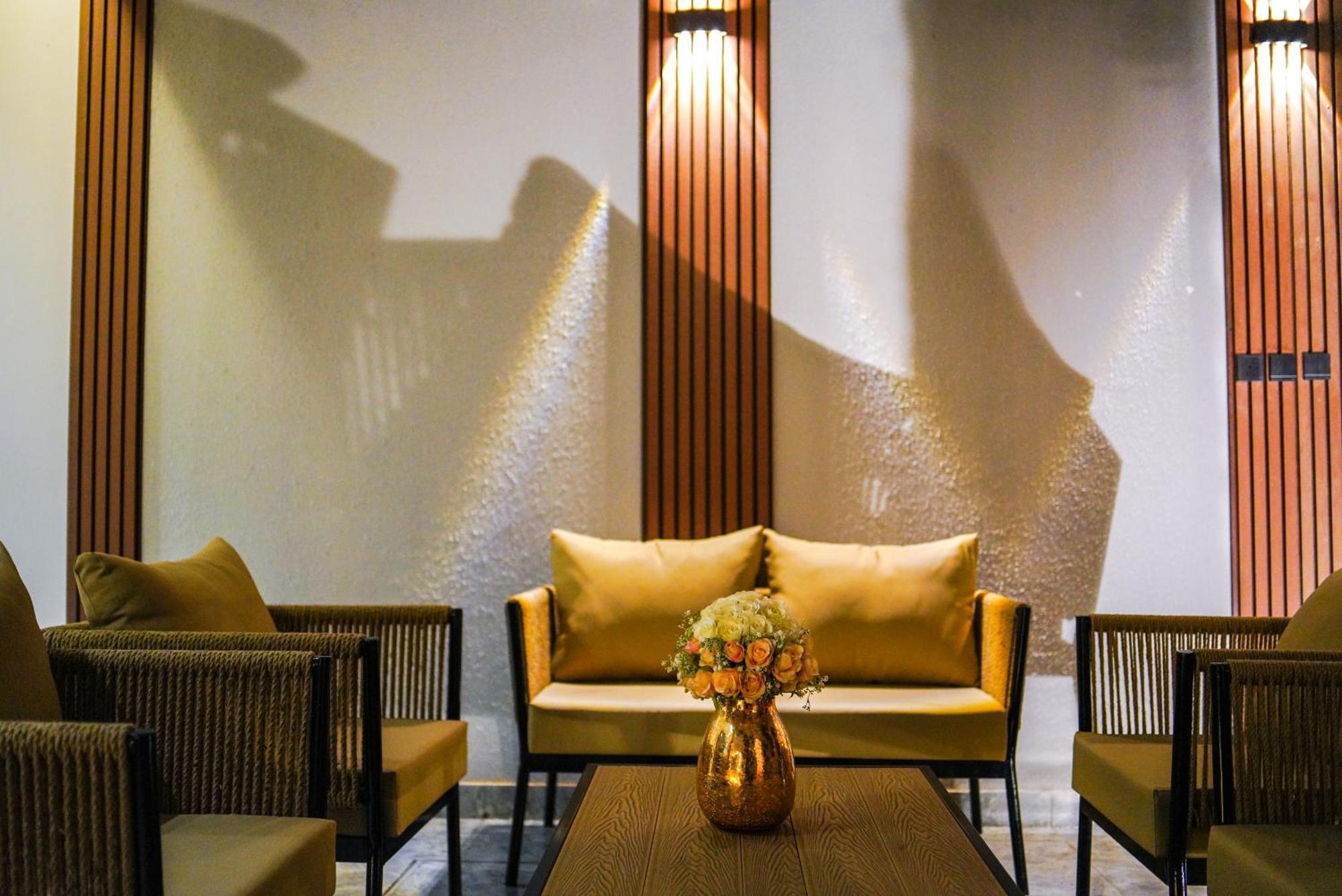 The Land Resort Riyadh Exterior photo