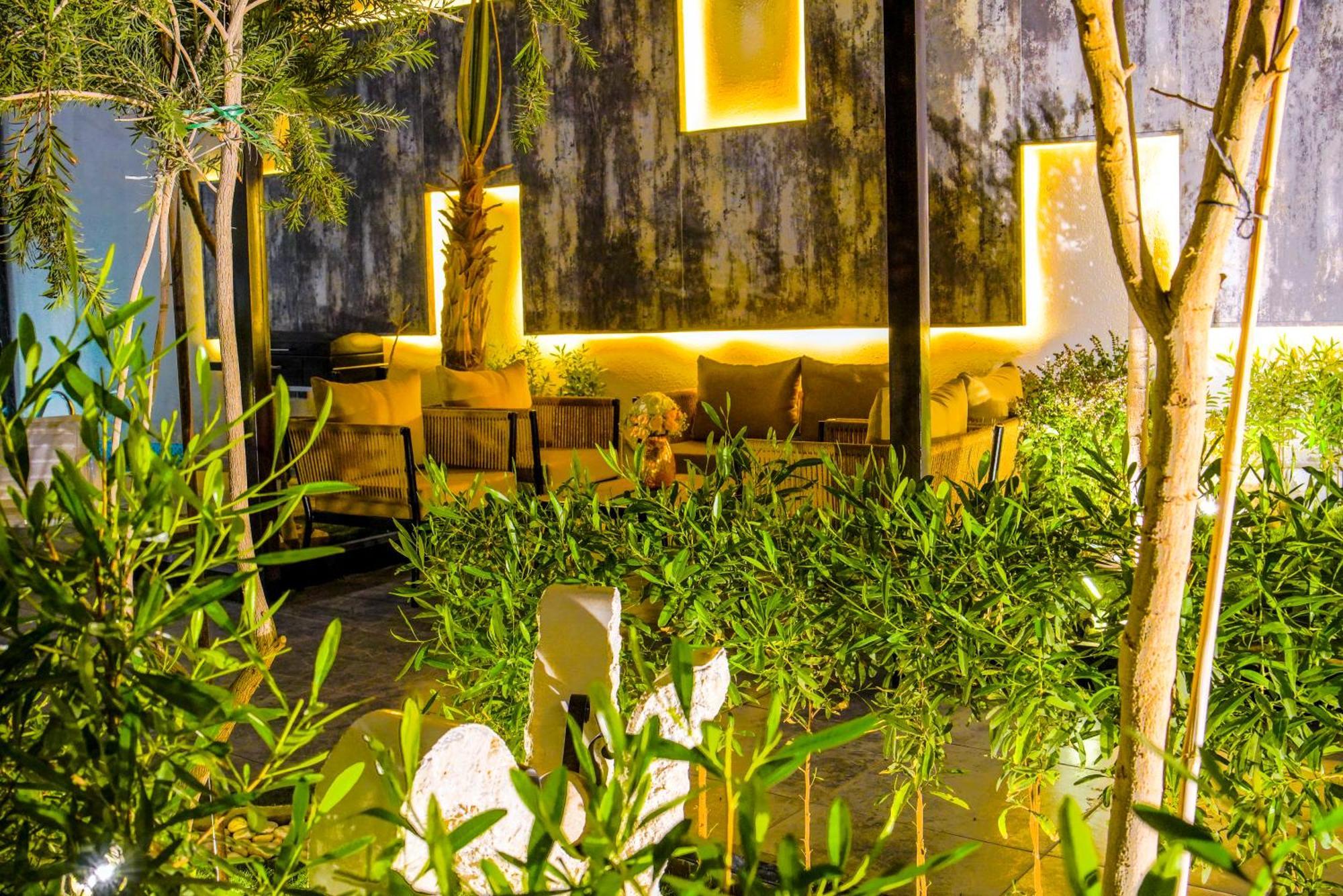 The Land Resort Riyadh Exterior photo